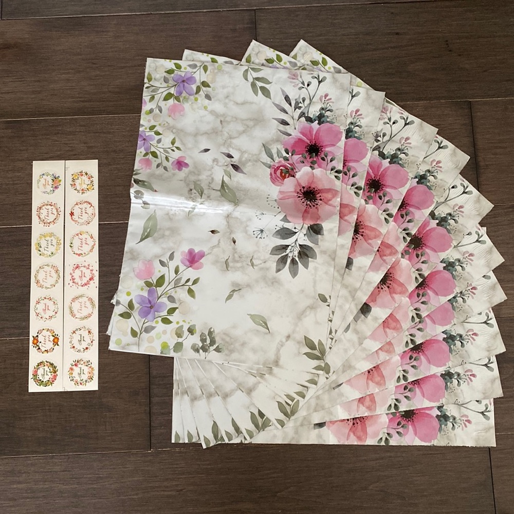 NWT - Mailer bags for shipping